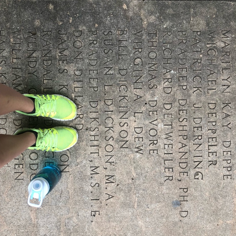 Meet your Posher, Daniela